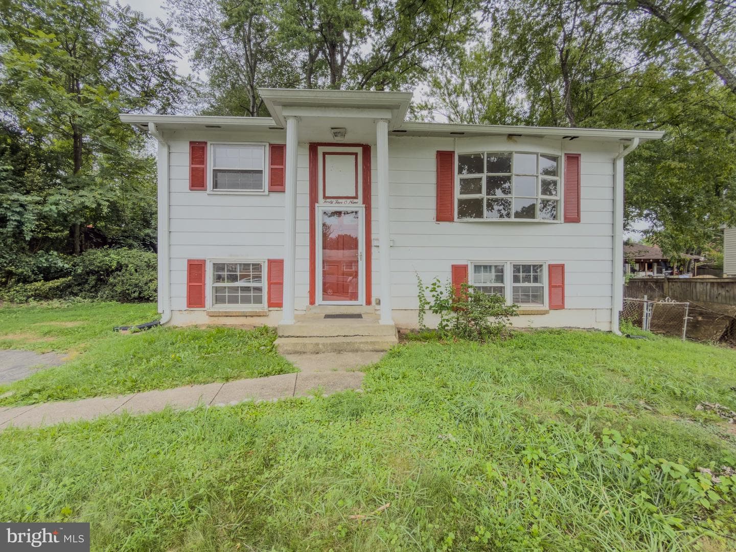4509 Hamilton Drive photo 1