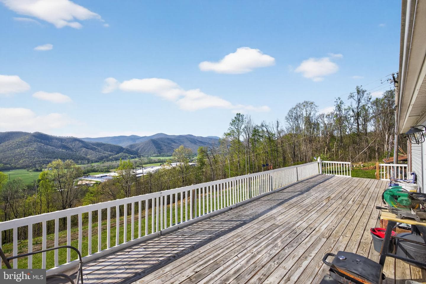 355 Clan Alpine Way photo 29
