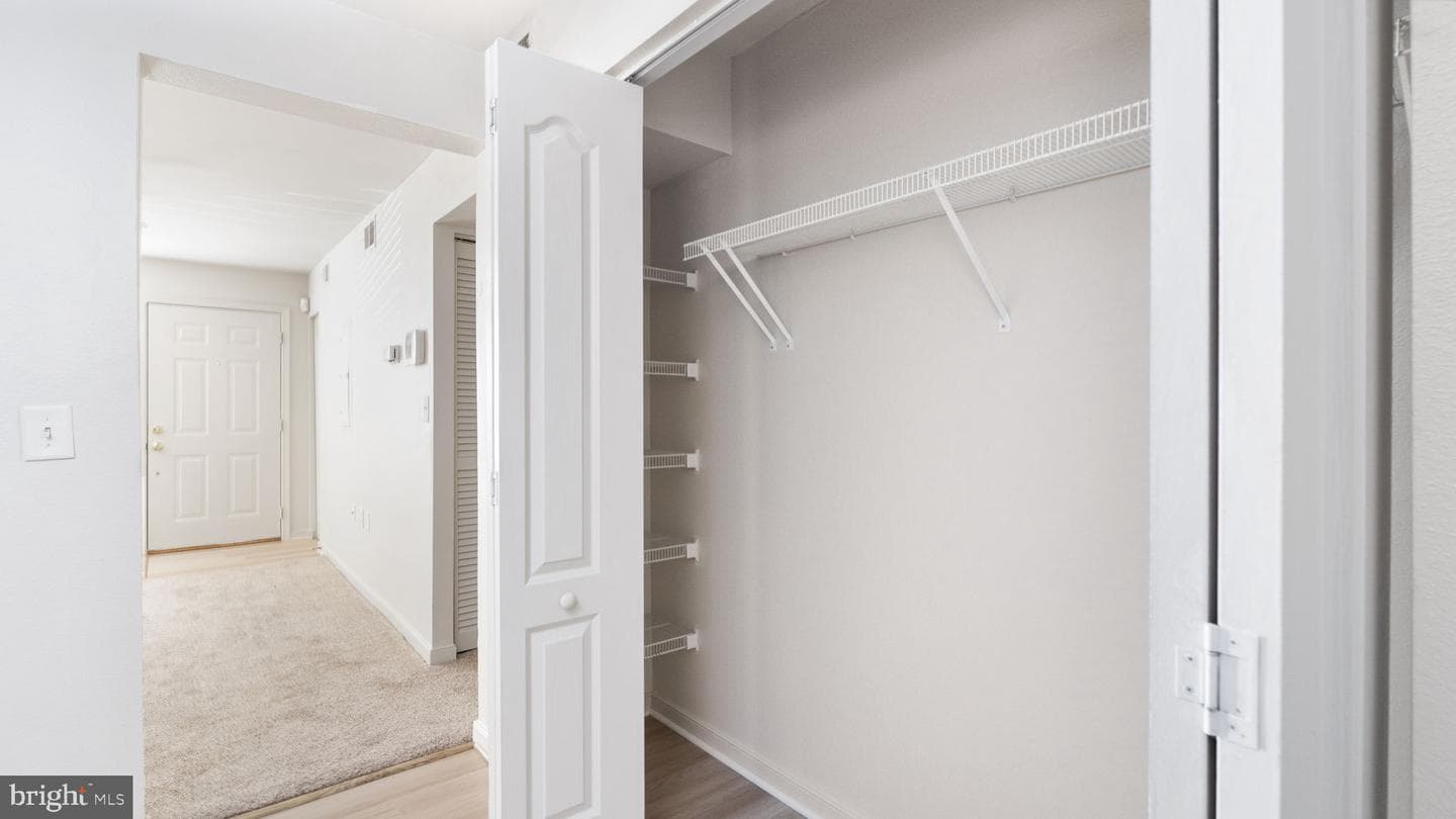 3522 E Richmond Road #106 photo 14