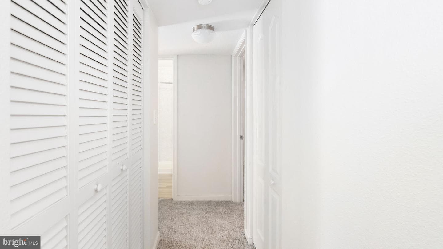 3522 E Richmond Road #106 photo 15
