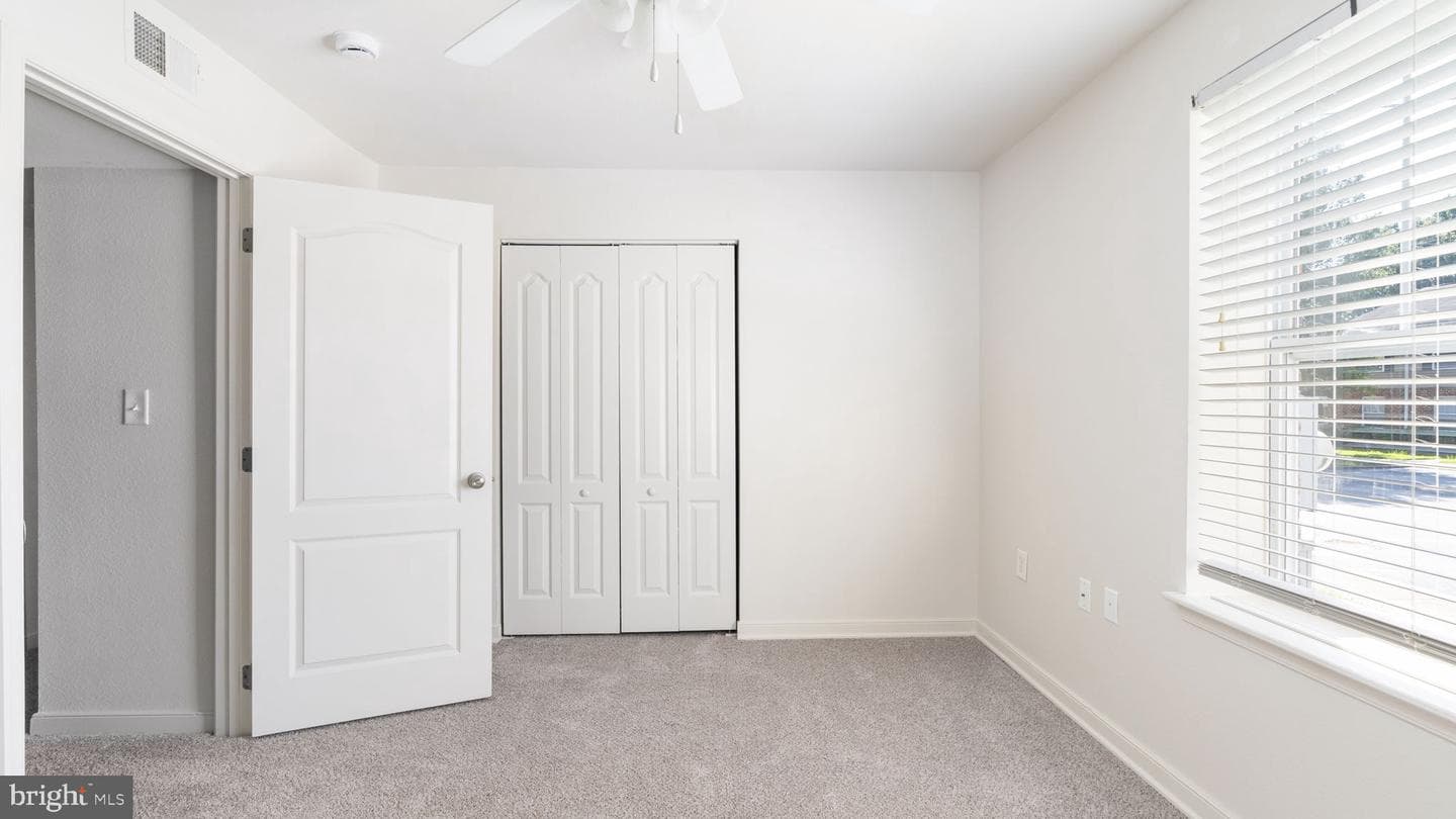 3522 E Richmond Road #106 photo 19