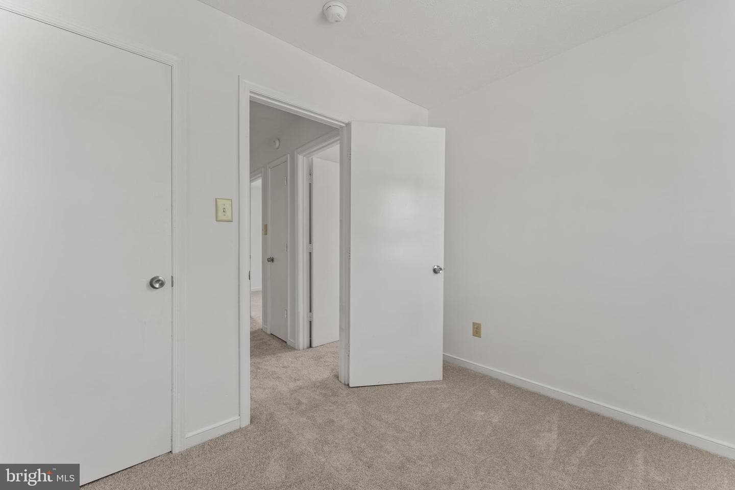 4602 H Whiting Circle photo 22
