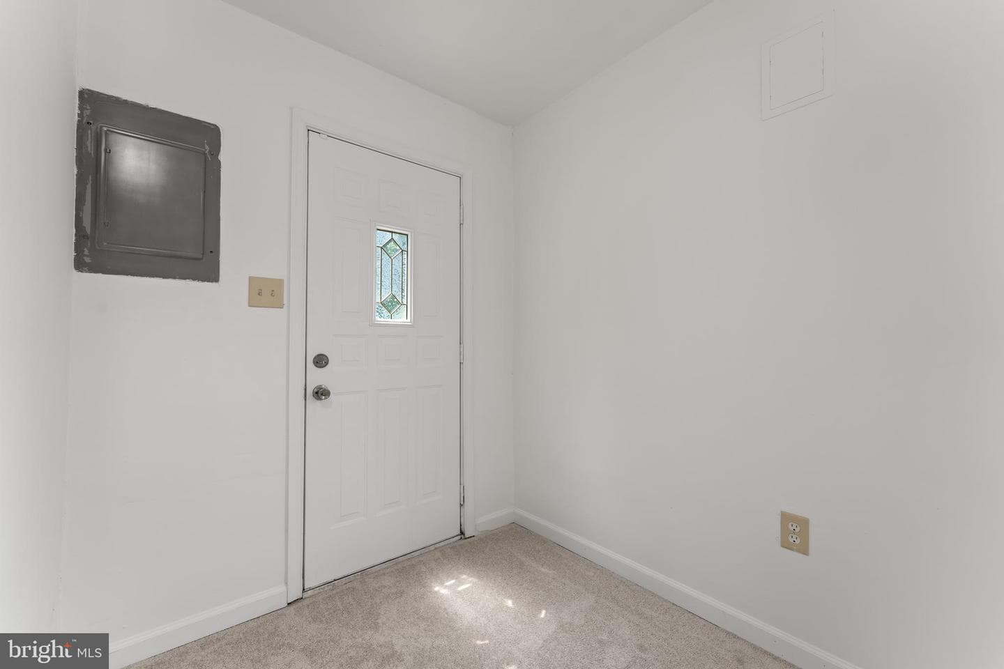 4602 H Whiting Circle photo 34