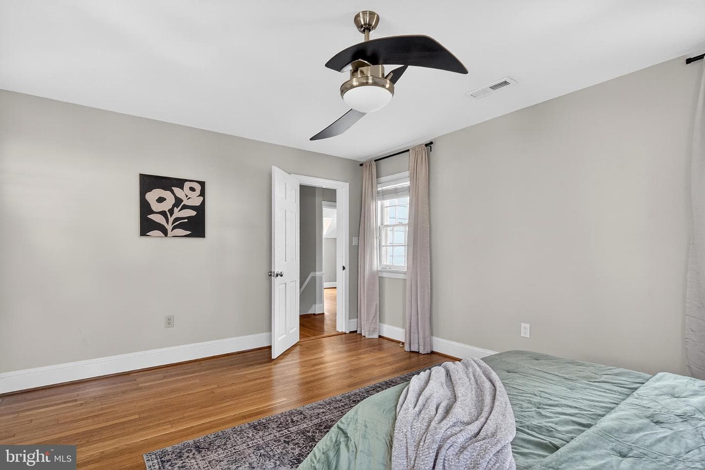 5411 Dorchester Road photo 34