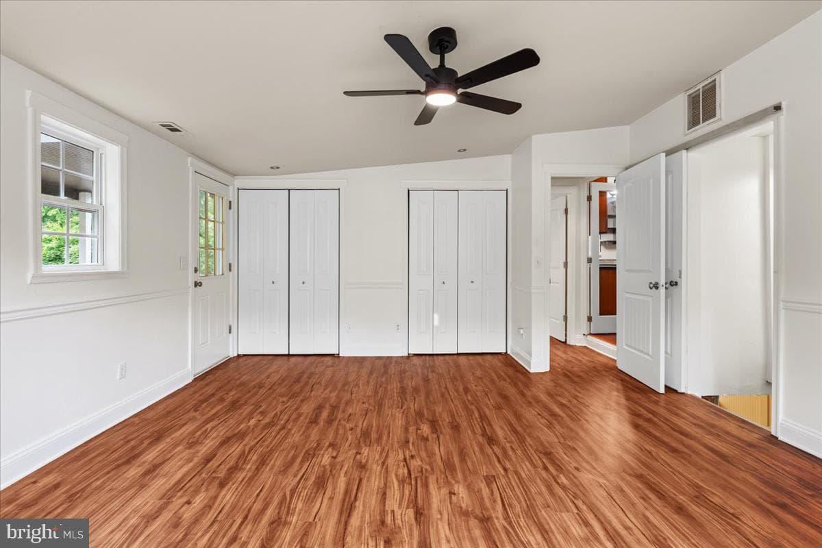 5514 Parker St photo 10