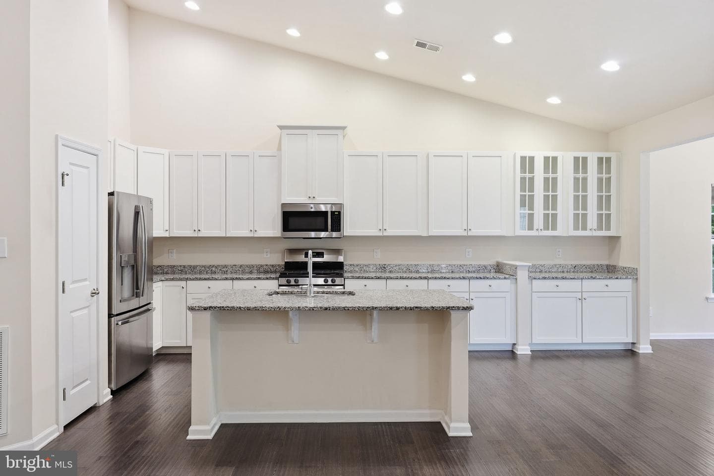 5113 Kenmare Loop photo 4