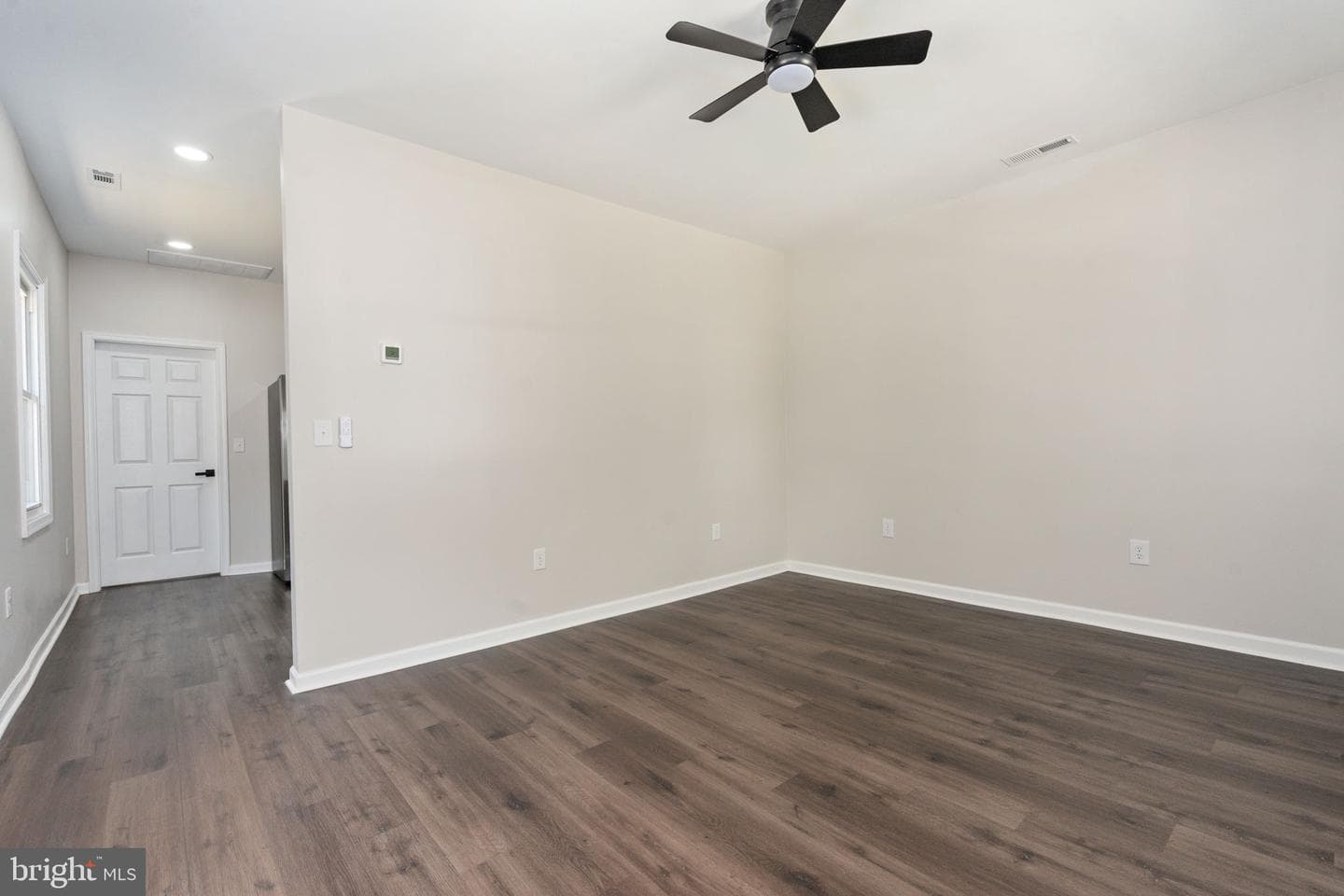 238 E 36th Street photo 12
