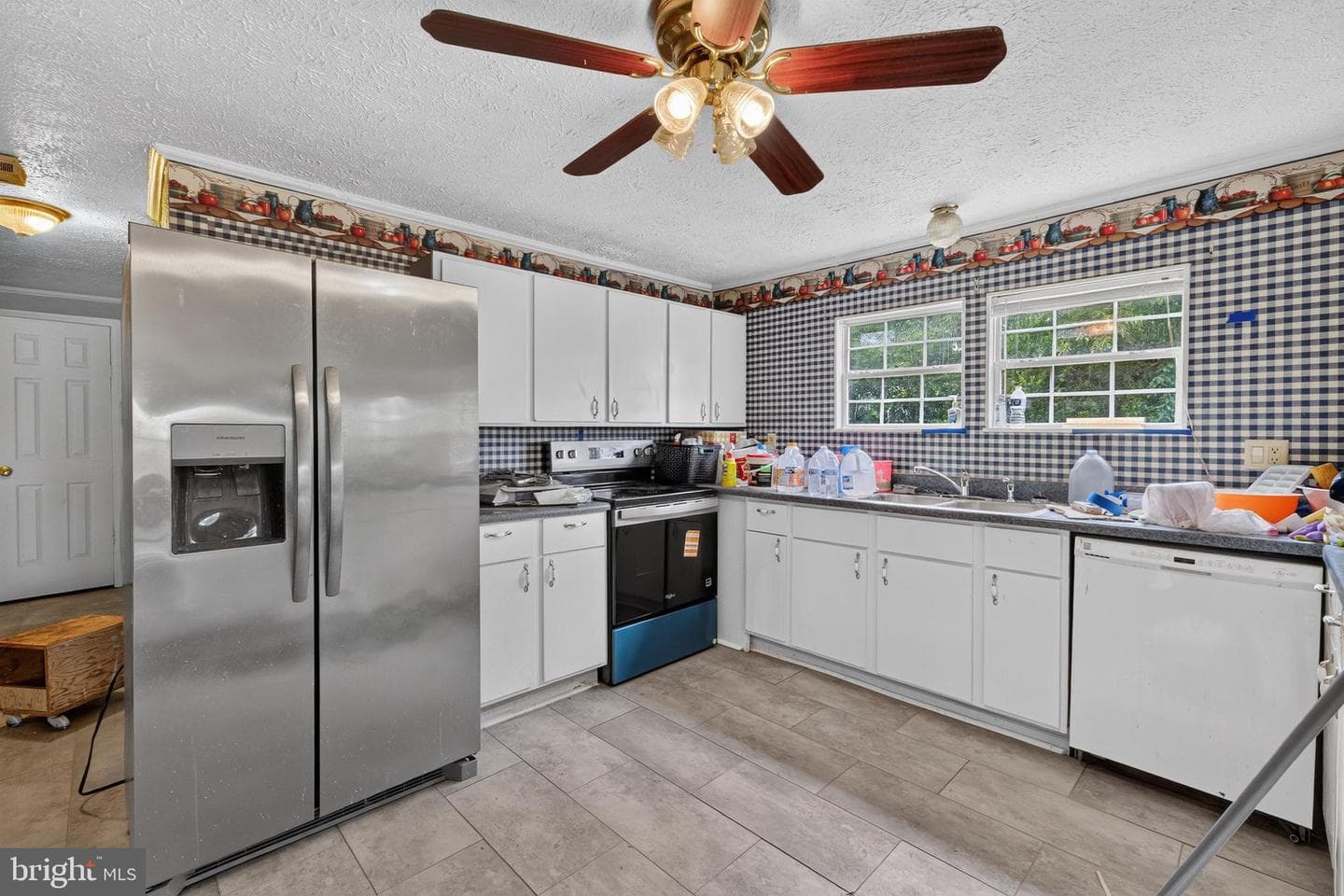 1382 Walnut Shell Dr photo 4