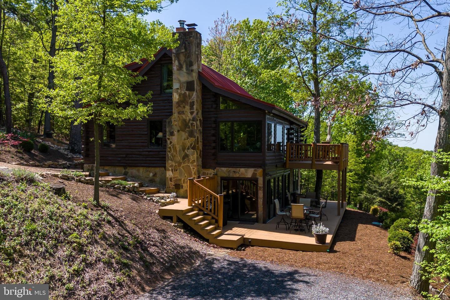 1130 Sundance Mountain Road photo 2