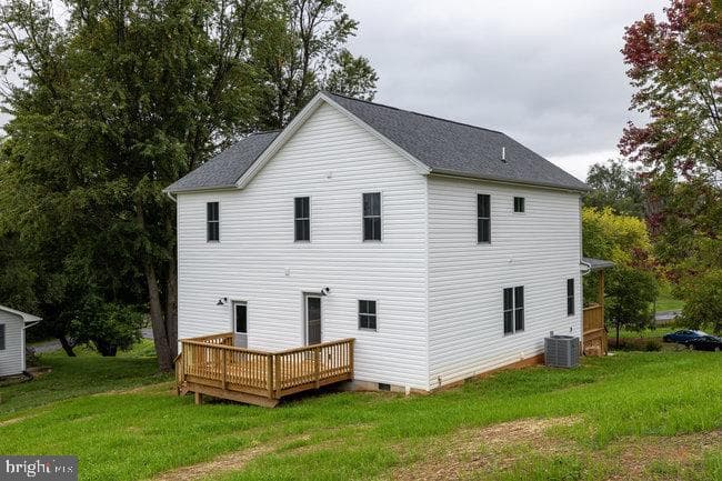 148 Belvedere Street photo 63
