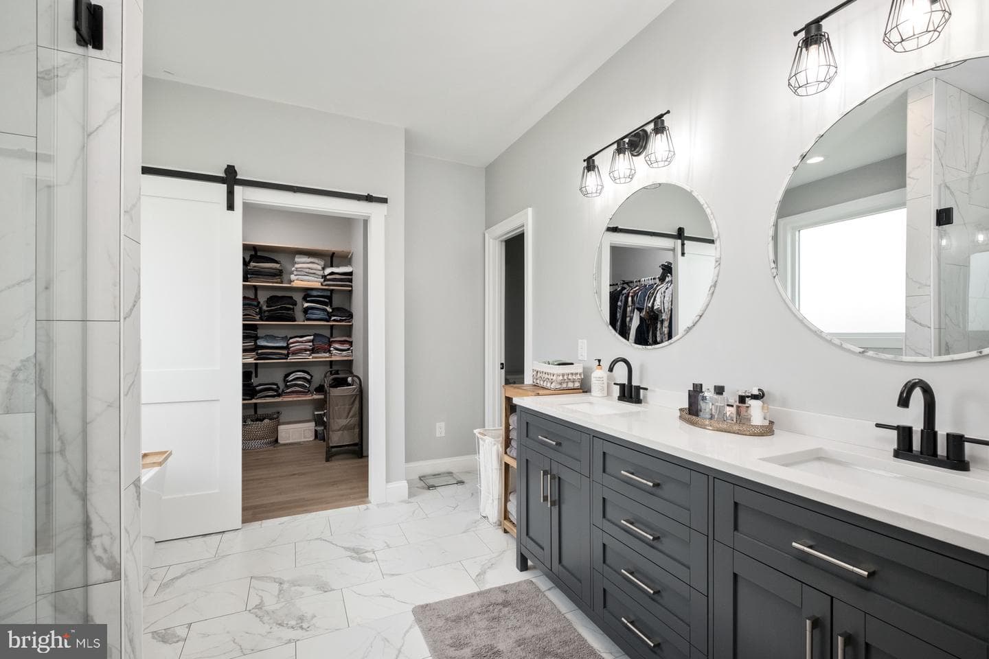 303 Bartley Street photo 23
