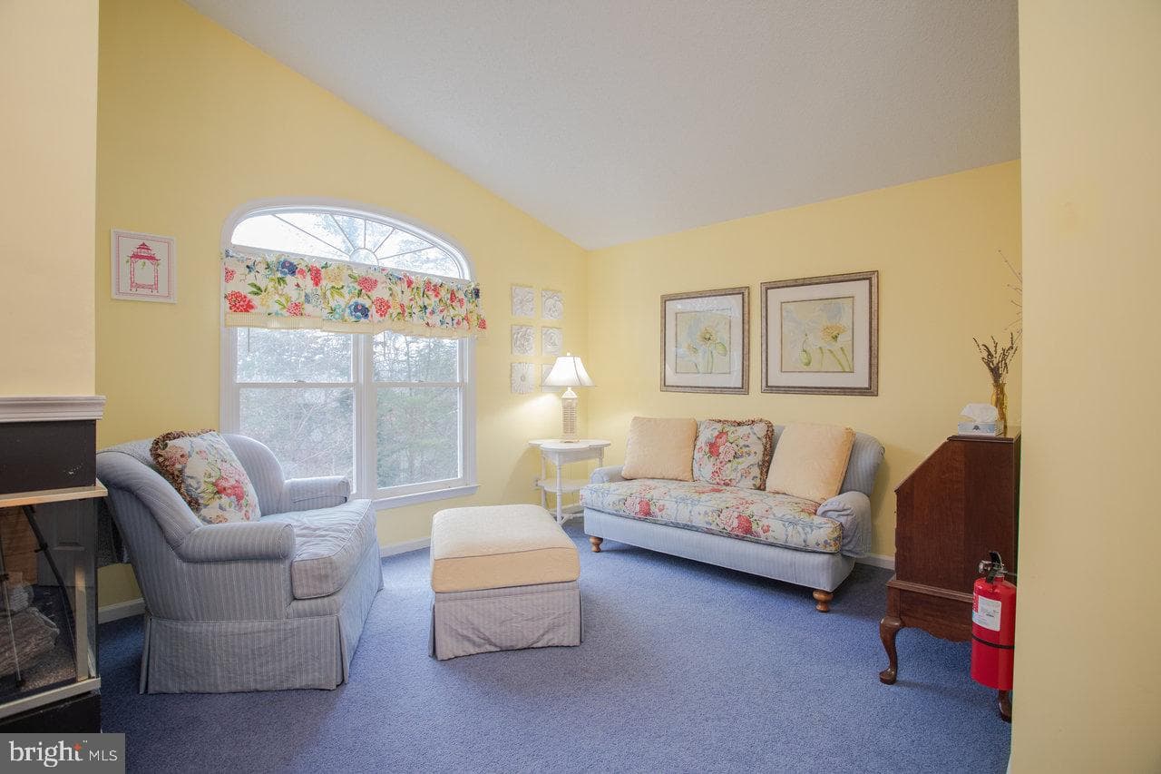 249 Pheasant Road photo 49