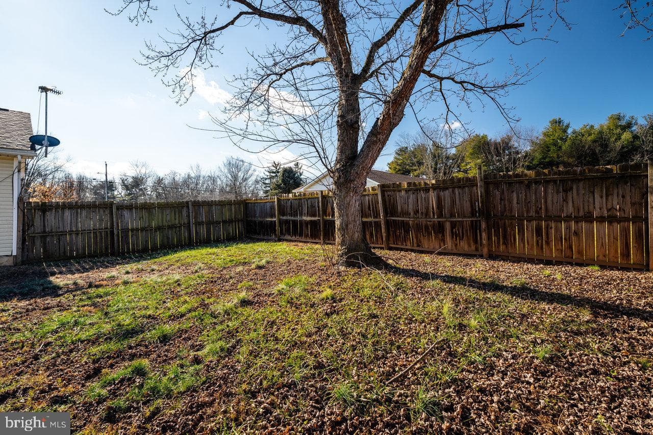 15573 Evergreen Valley Road photo 48