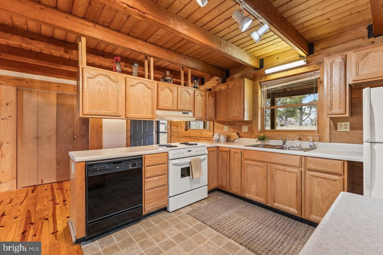 3523 Riverbend Drive photo 21