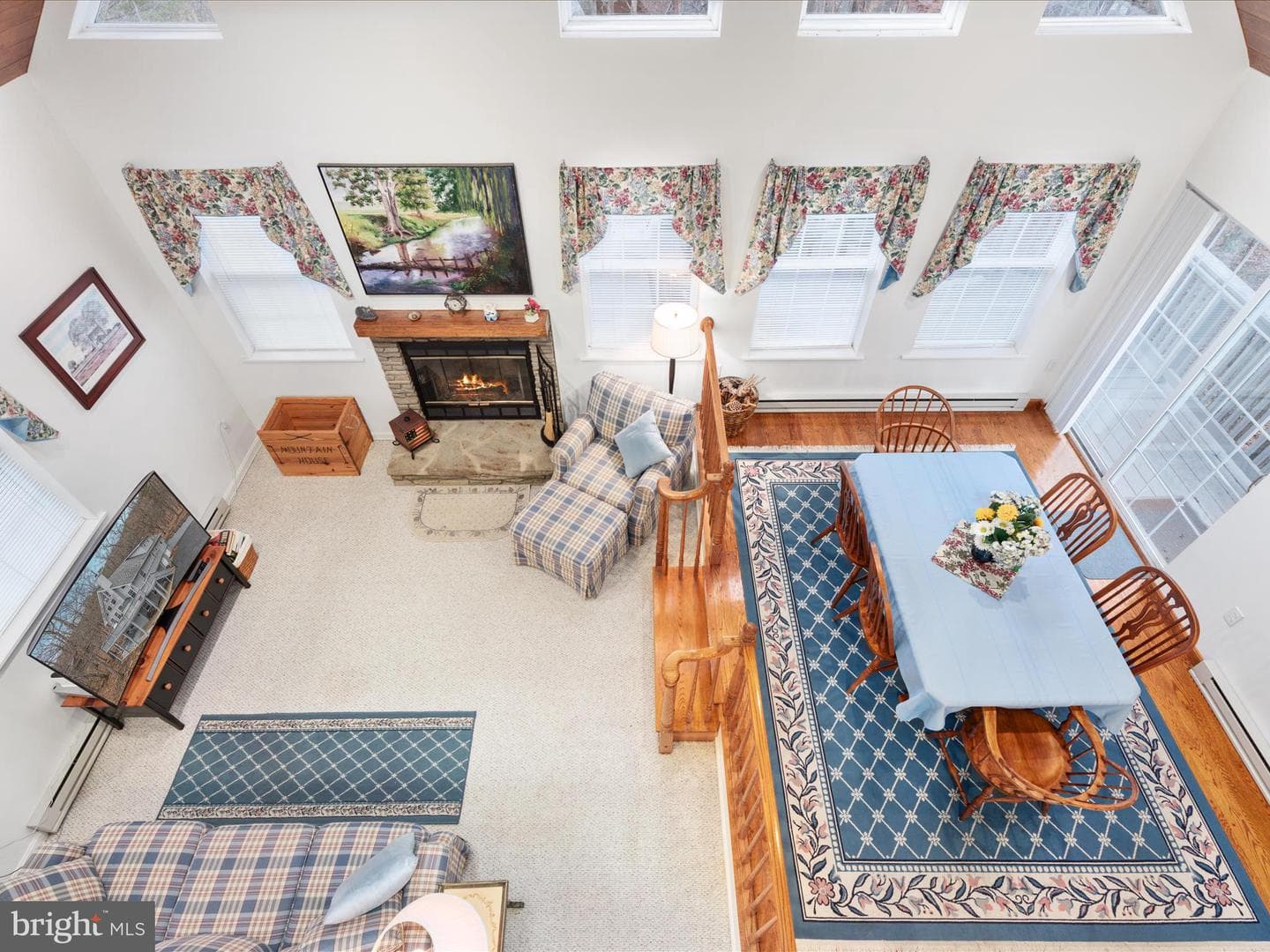 130 Rainier Road photo 8
