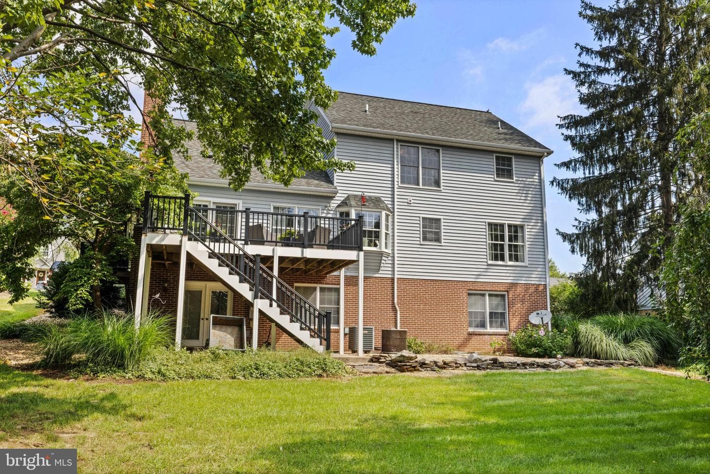 111 Mirandy Court photo 4