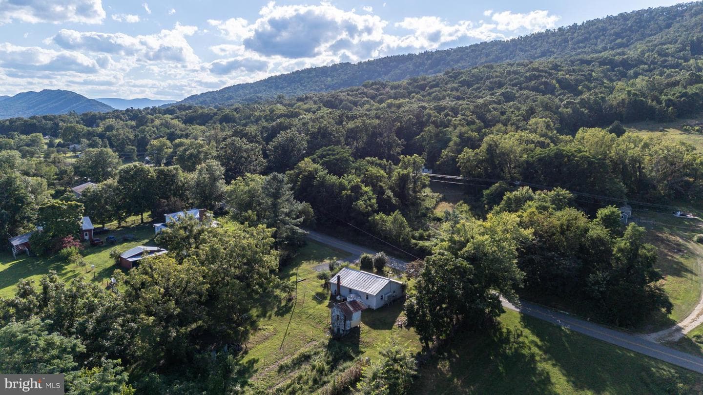 16112 N Mountain photo 25