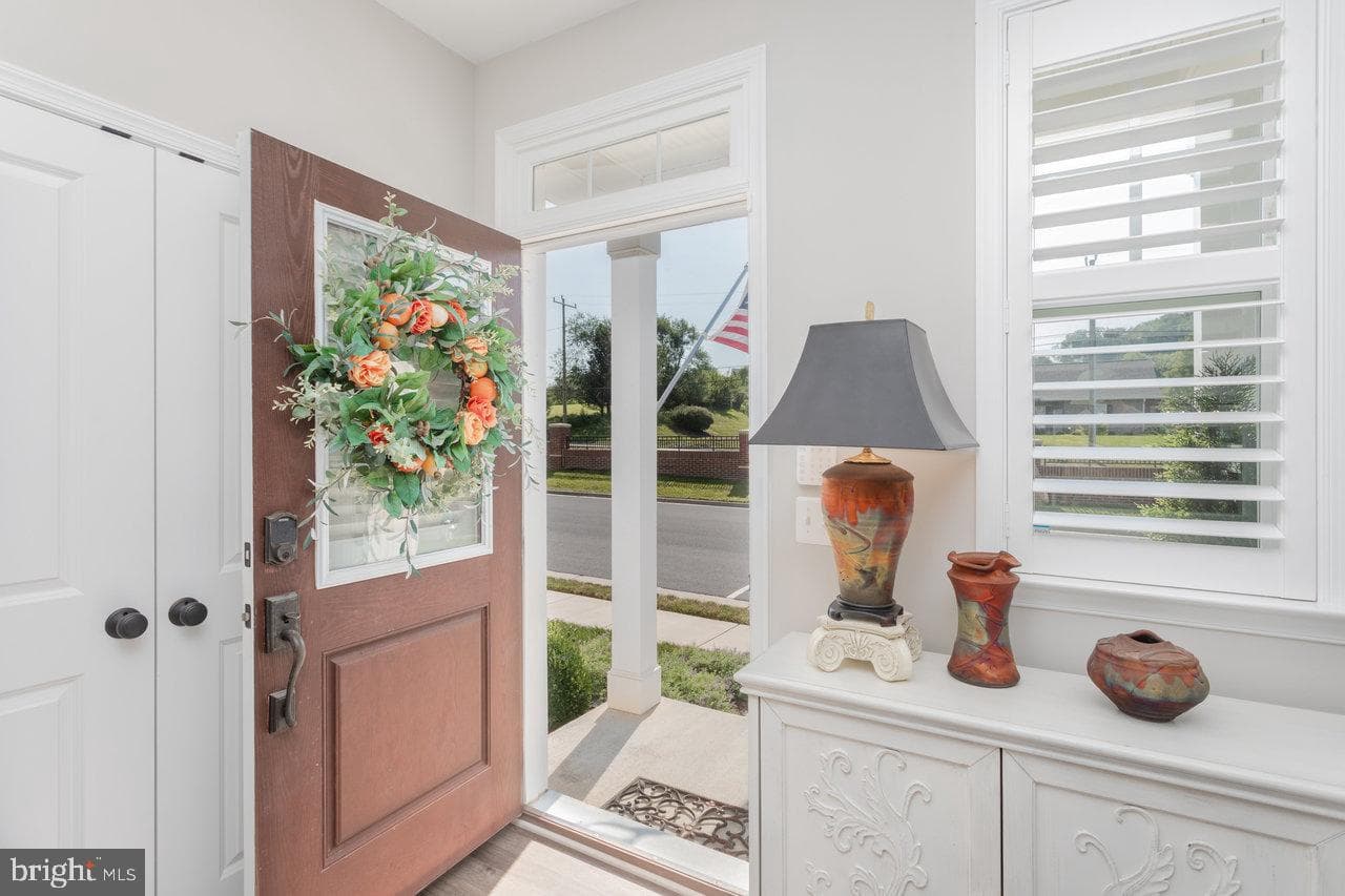 3452 Crepe Myrtle photo 4