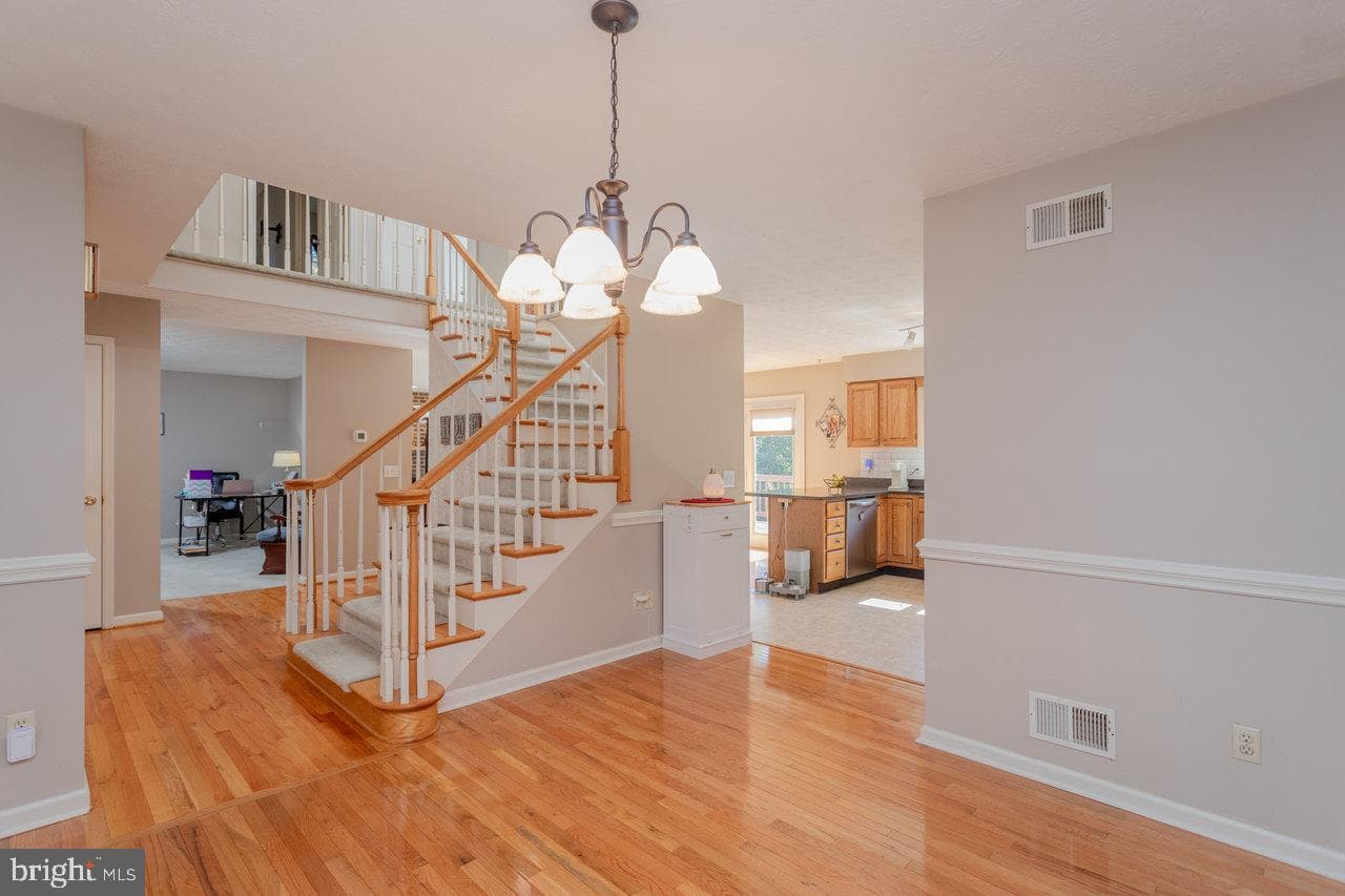 1480 Bluewater Road photo 6