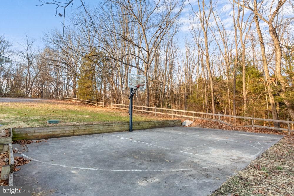 11481 Zirkle Lane photo 29