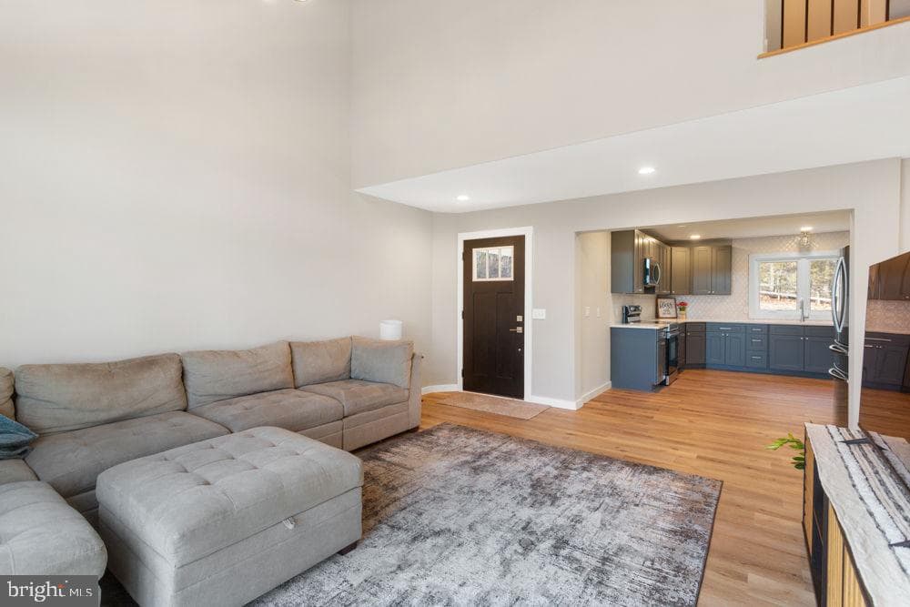 11481 Zirkle Lane photo 4