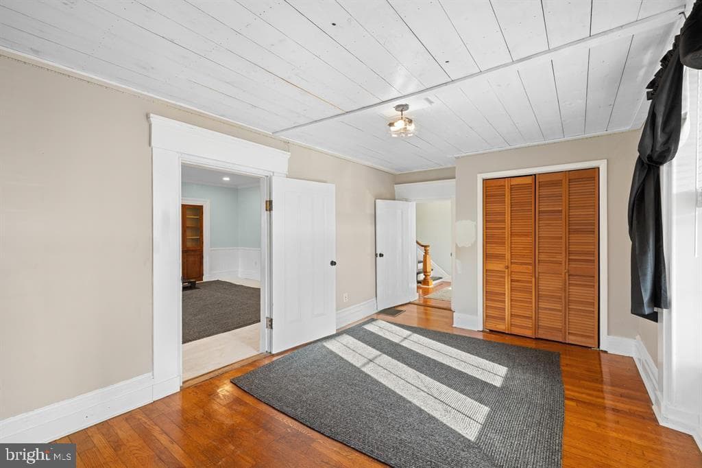 644 Early Dr photo 32