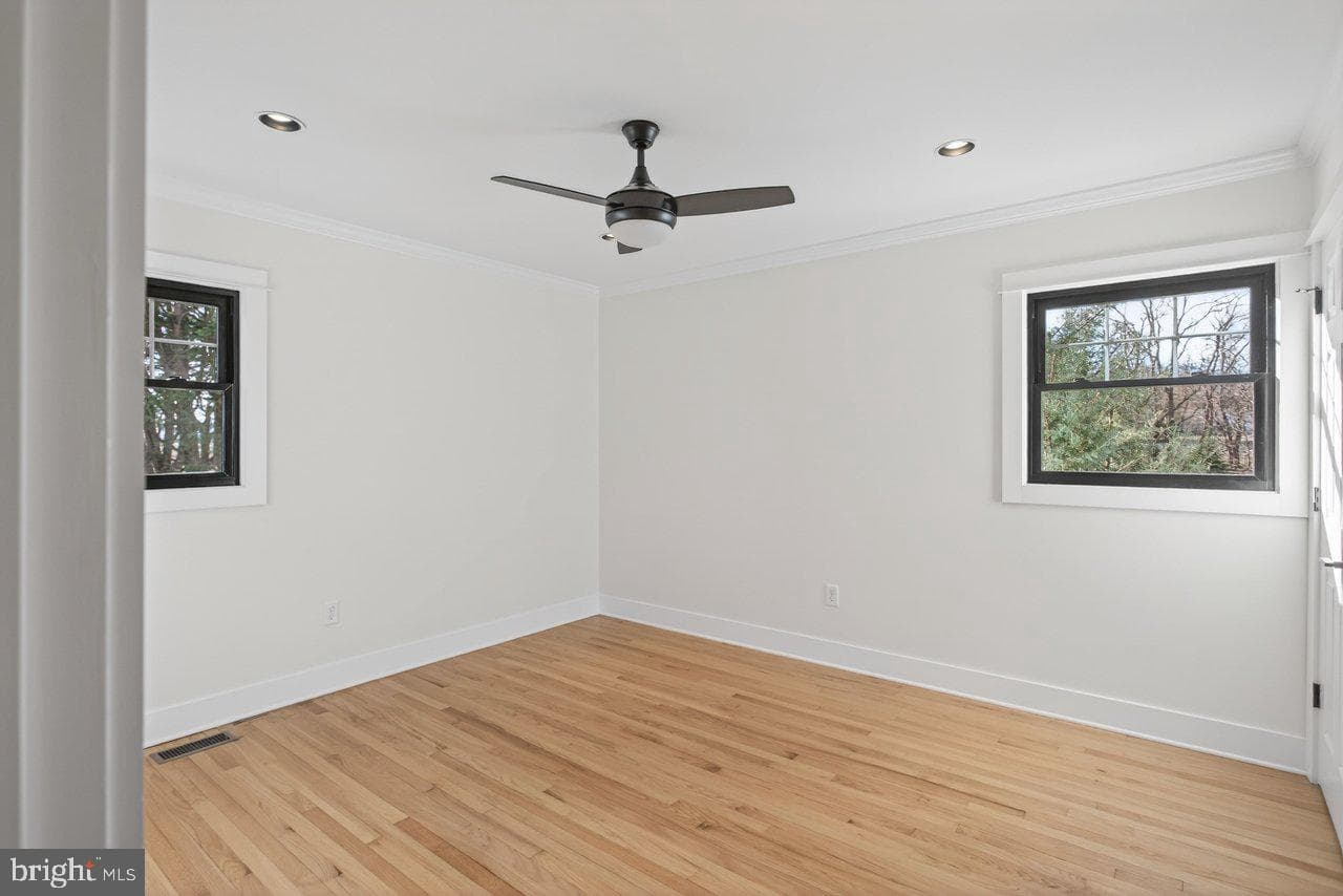 4634 Shen Lake Drive photo 23