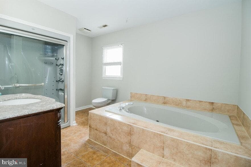 3165 Pin Oak Drive photo 8