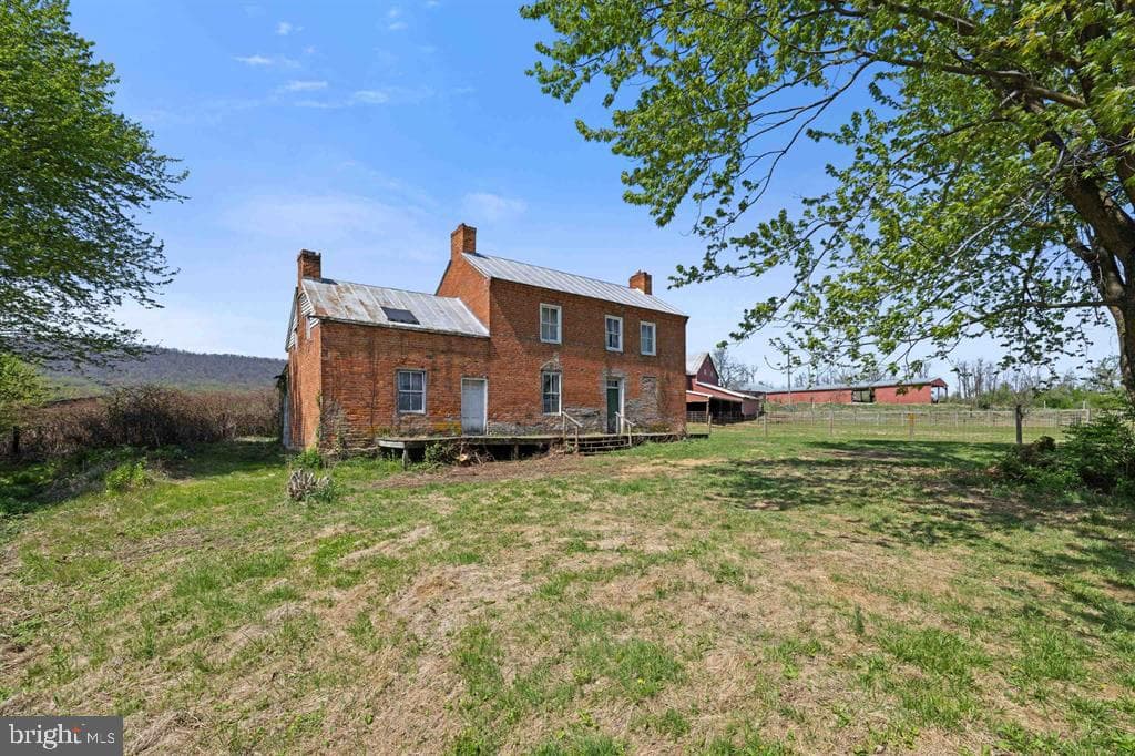 7149 Joseph Funk Lane photo 37