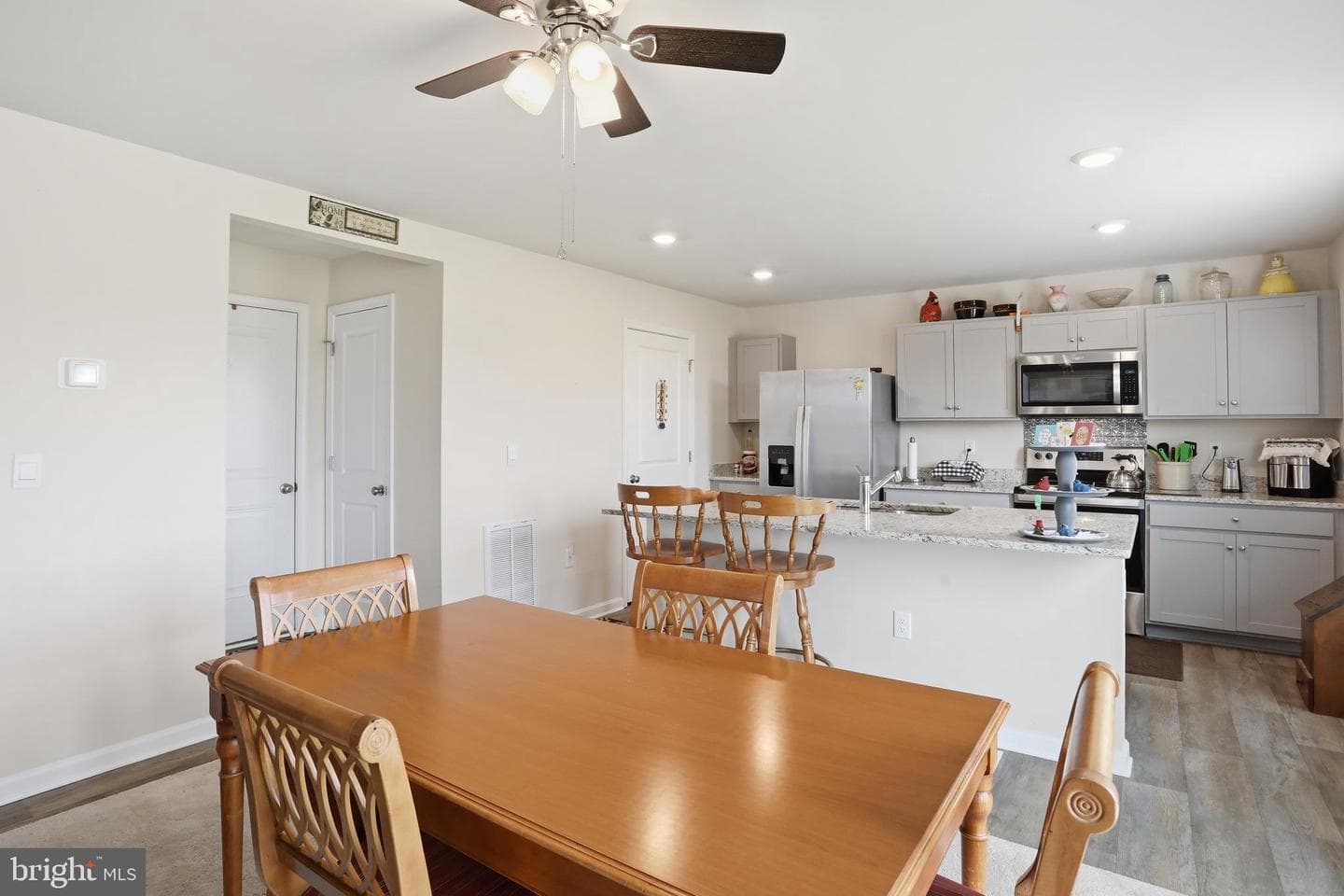 386 Mesa Ct photo 7