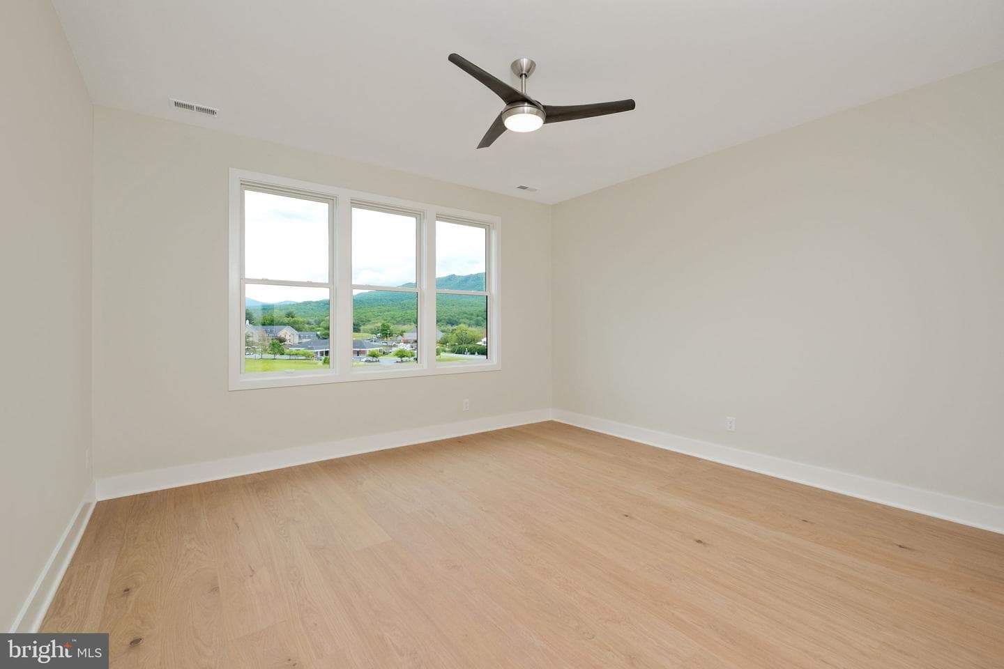 119 Haxby Ct photo 19