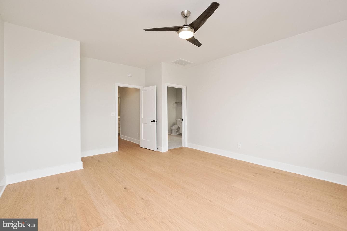 119 Haxby Ct photo 21