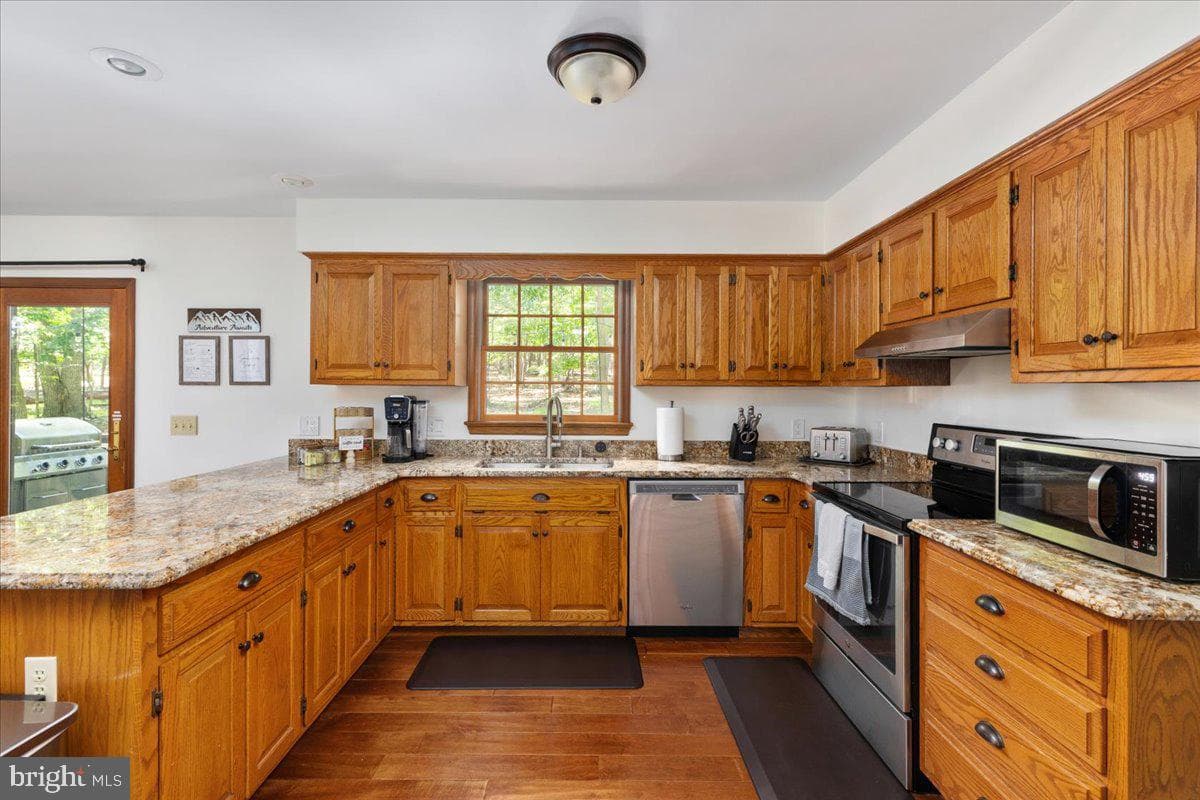 171 Kaylor Circle photo 12