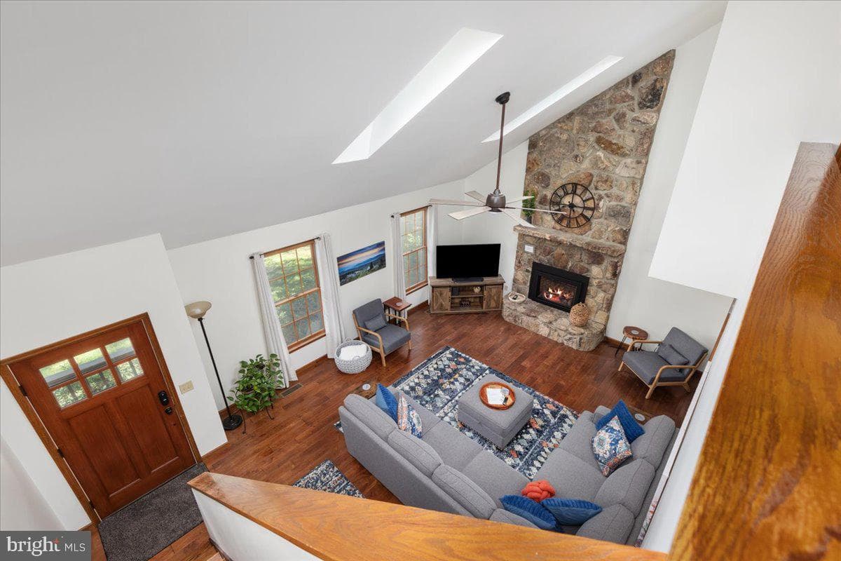 171 Kaylor Circle photo 28
