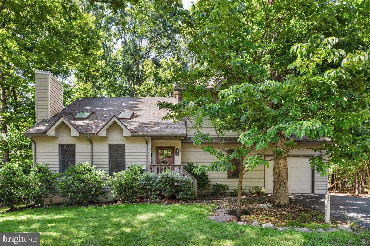 171 Kaylor Circle photo 3