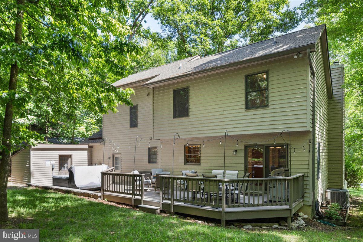 171 Kaylor Circle photo 4