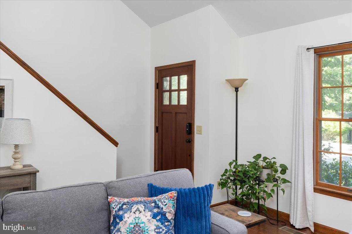 171 Kaylor Circle photo 6