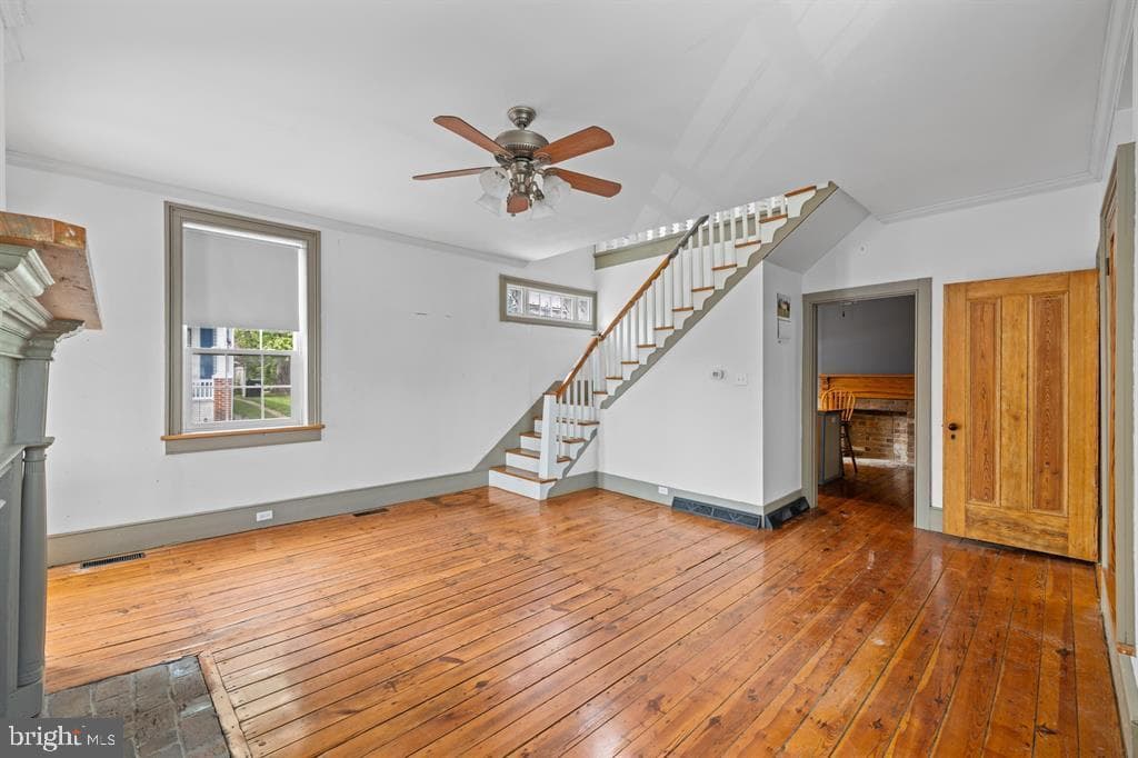242 S South Main Street photo 16