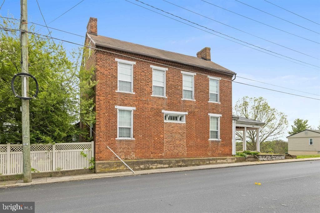 242 S South Main Street photo 62