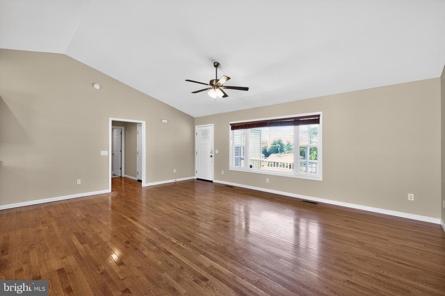 108 Augusta Avenue photo 10