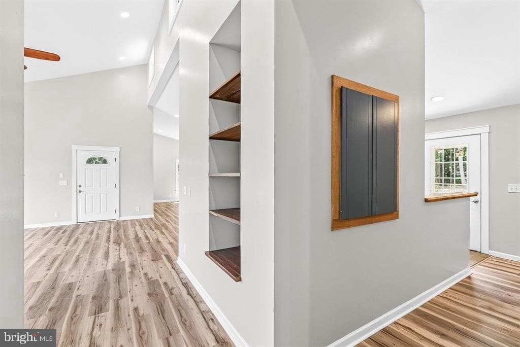 8905 Shade Tree Lane photo 30