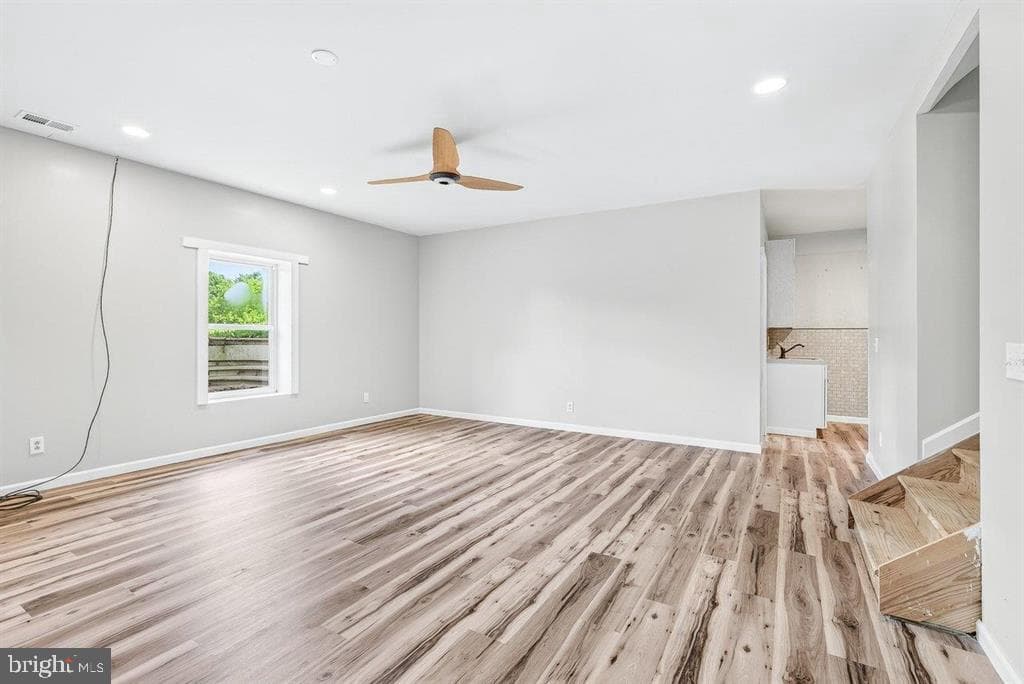 8905 Shade Tree Lane photo 34