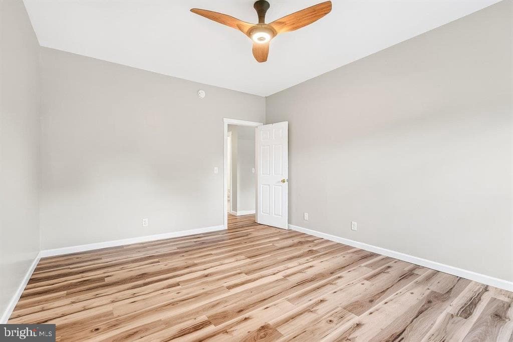 8905 Shade Tree Lane photo 41