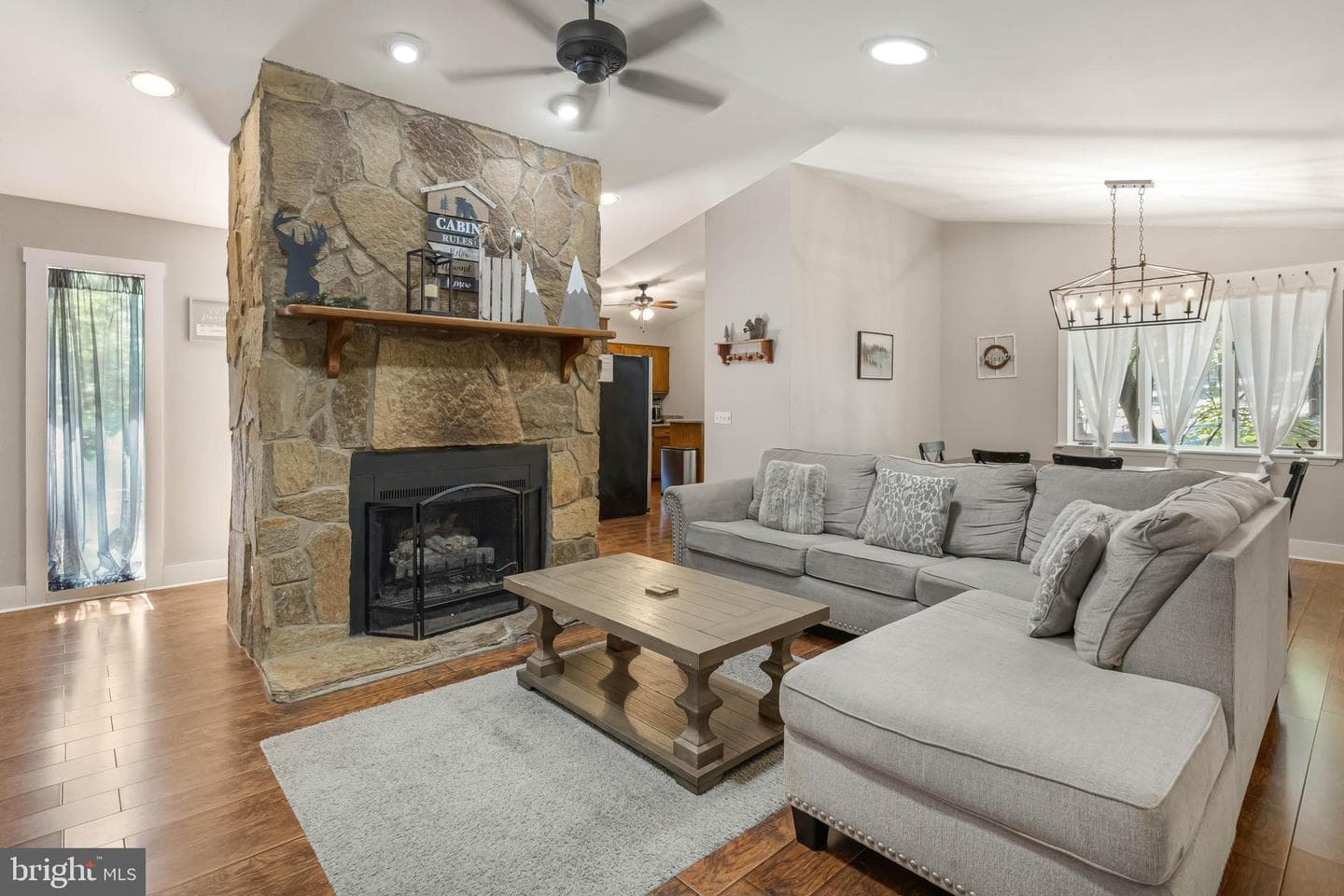 187 Piney Lane photo 4