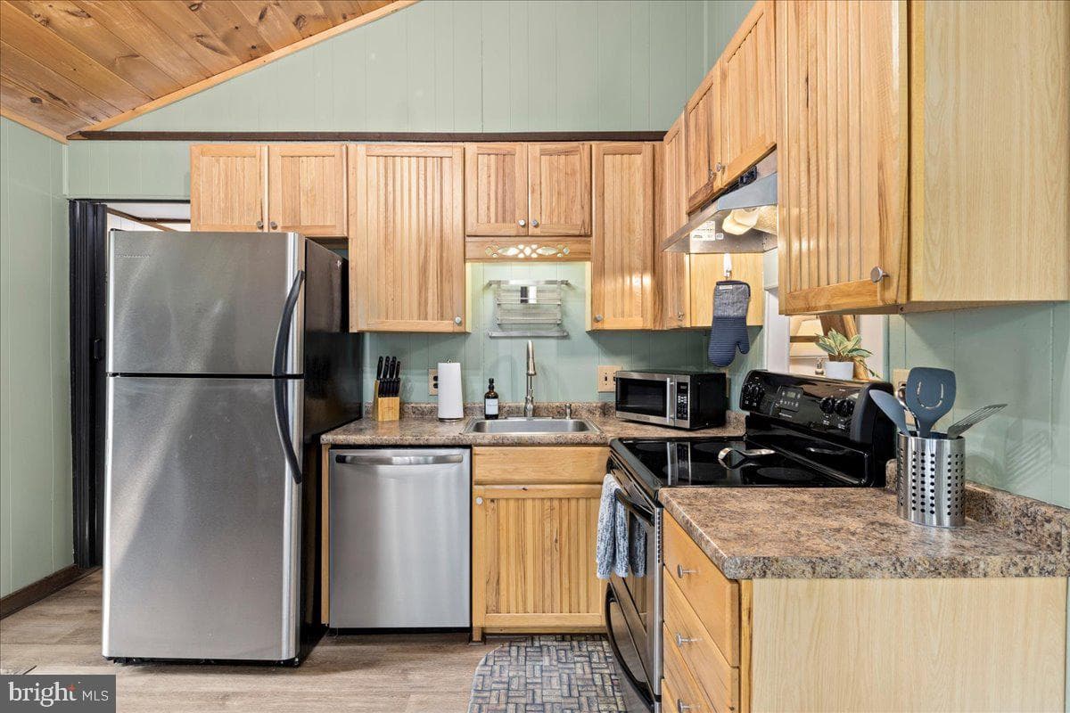 177 Kaylor Circle photo 6