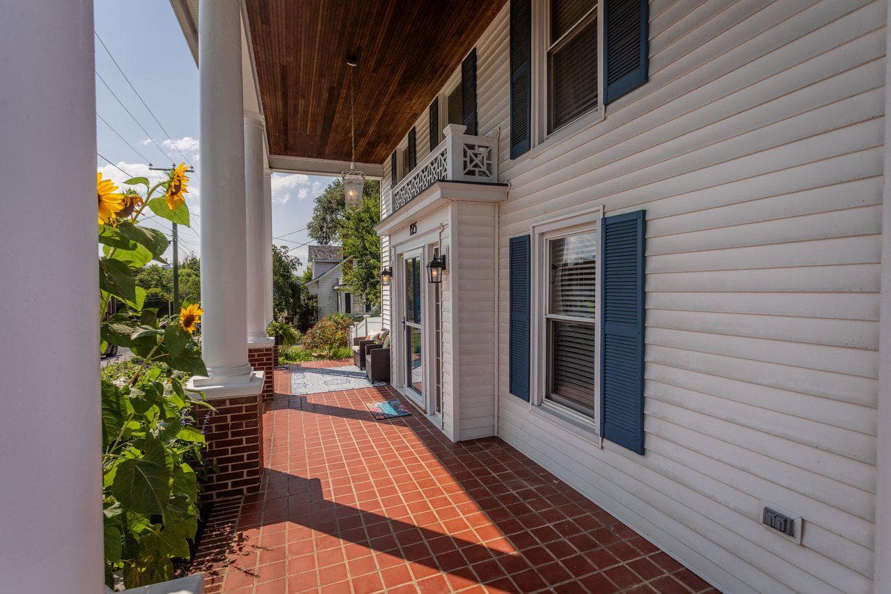 125 Mason Street photo 49