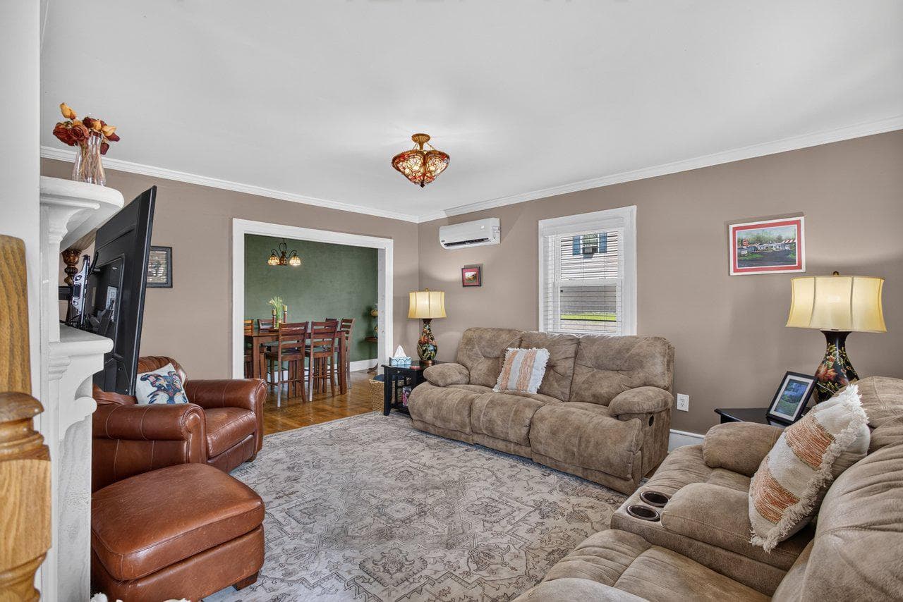 125 Mason Street photo 5