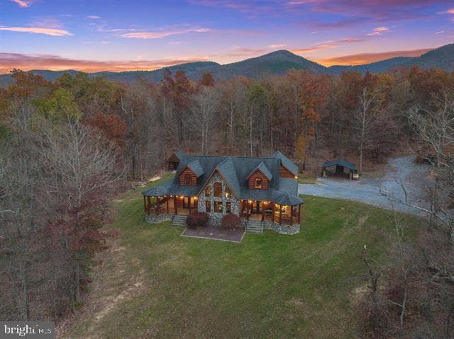 4851 Arrowpoint Drive photo 1