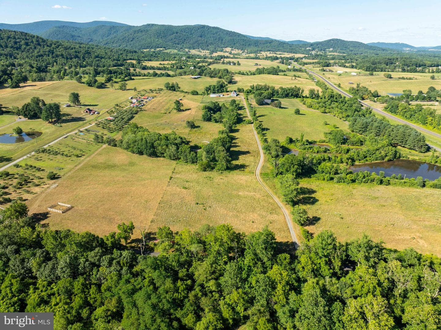 32 Old Hollow Road photo 22