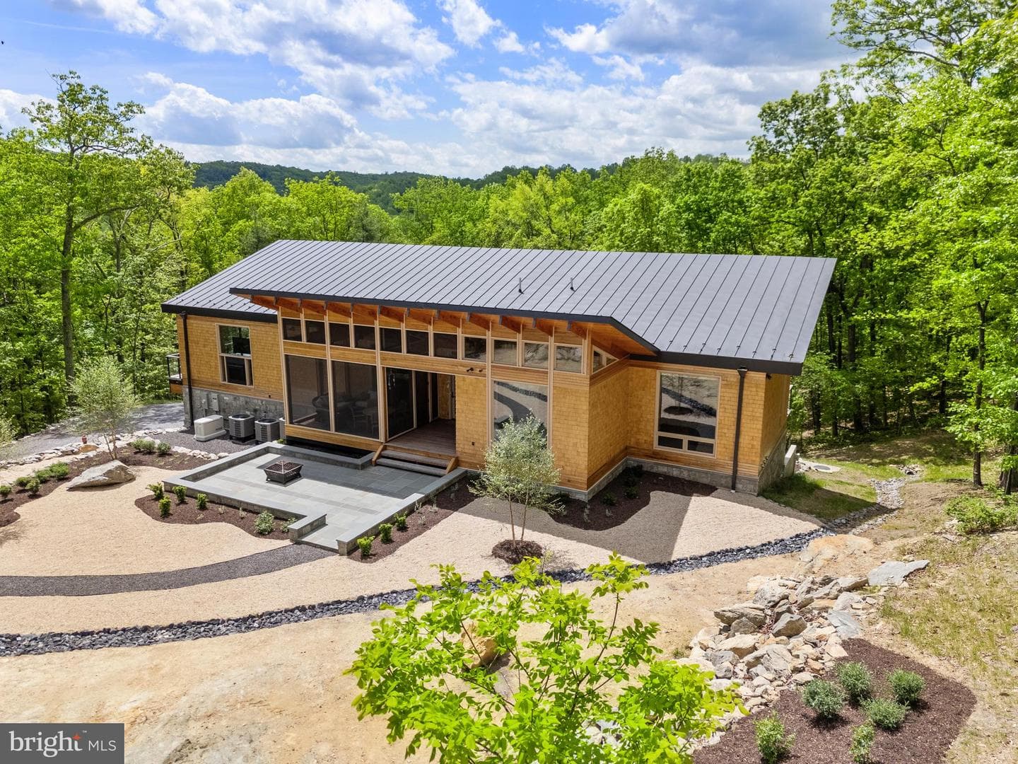 559 Bessie Bell Mountain Road photo 16